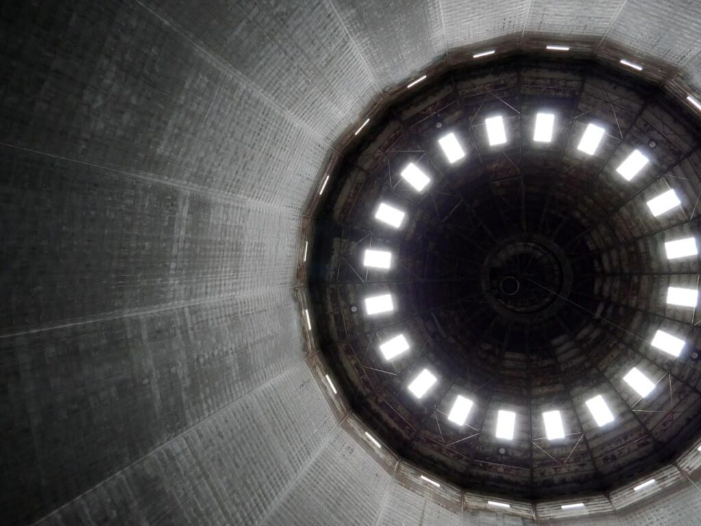 Innenansicht der Decke des Gaskessels.